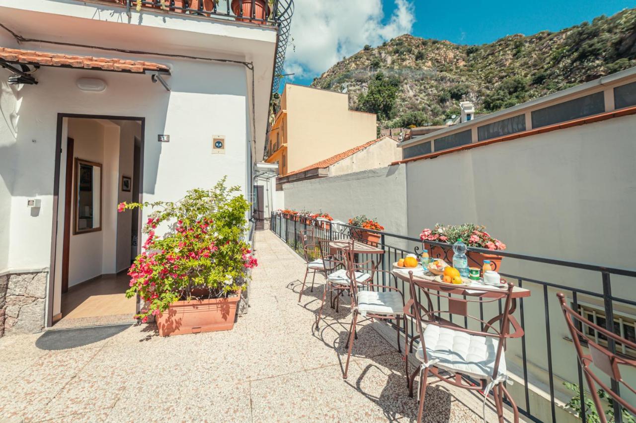 Bed & Breakfast Elegant R&b Floridia *