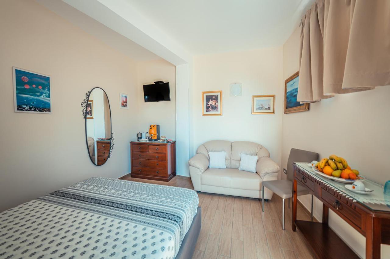 Elegant R&b Floridia Taormina